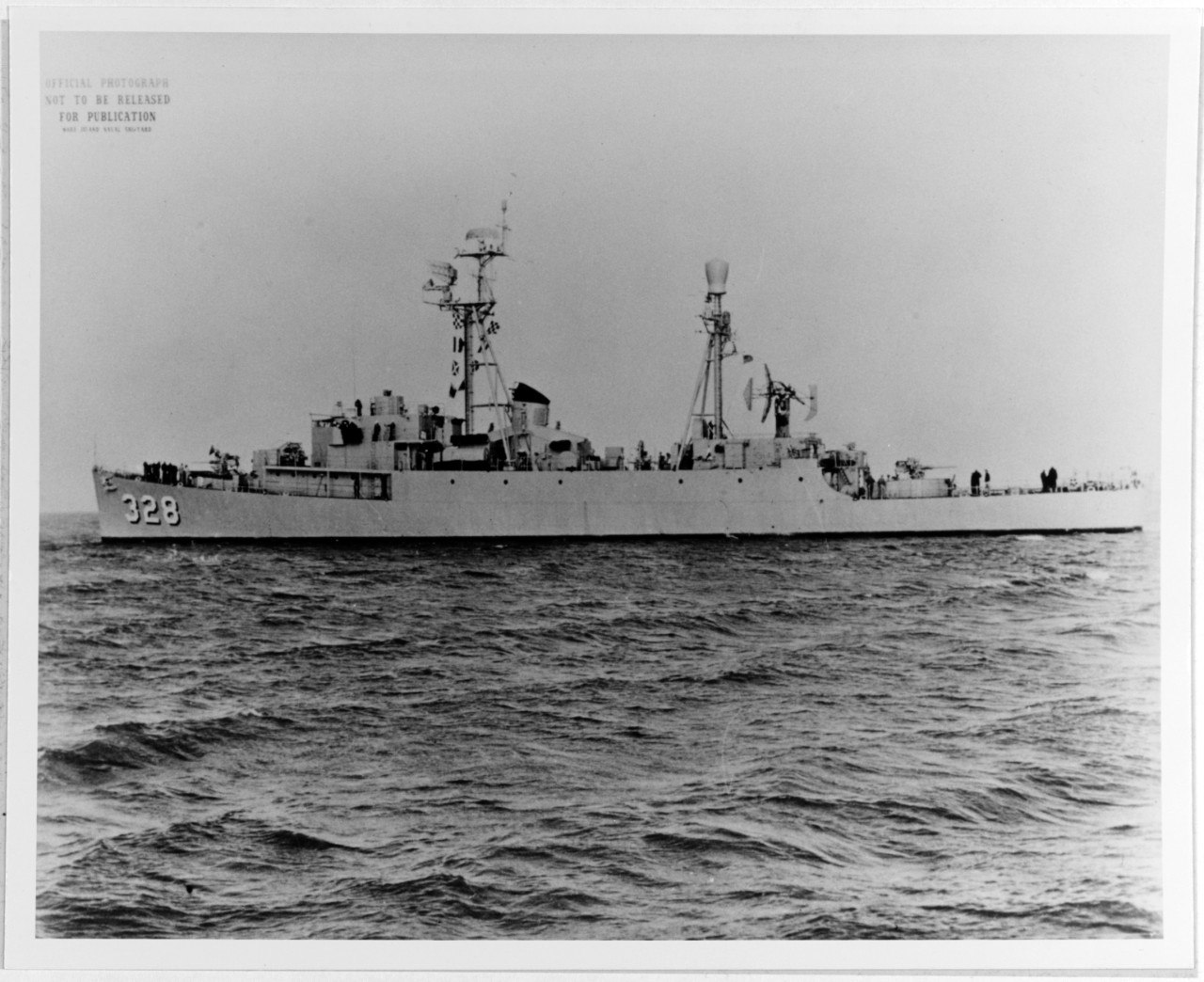 USS FINCH (DER-328)