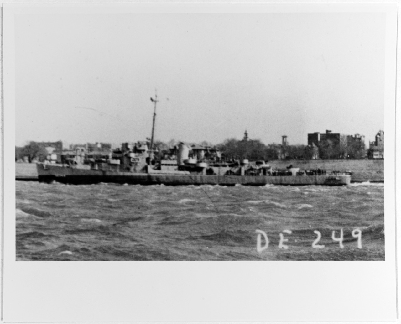 Photo #: NH 79829  USS Marchand