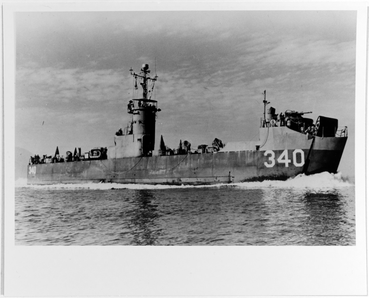 USS LSM-340