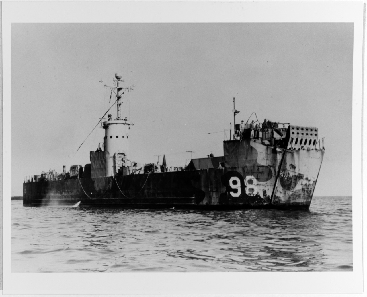 USS LSM-98