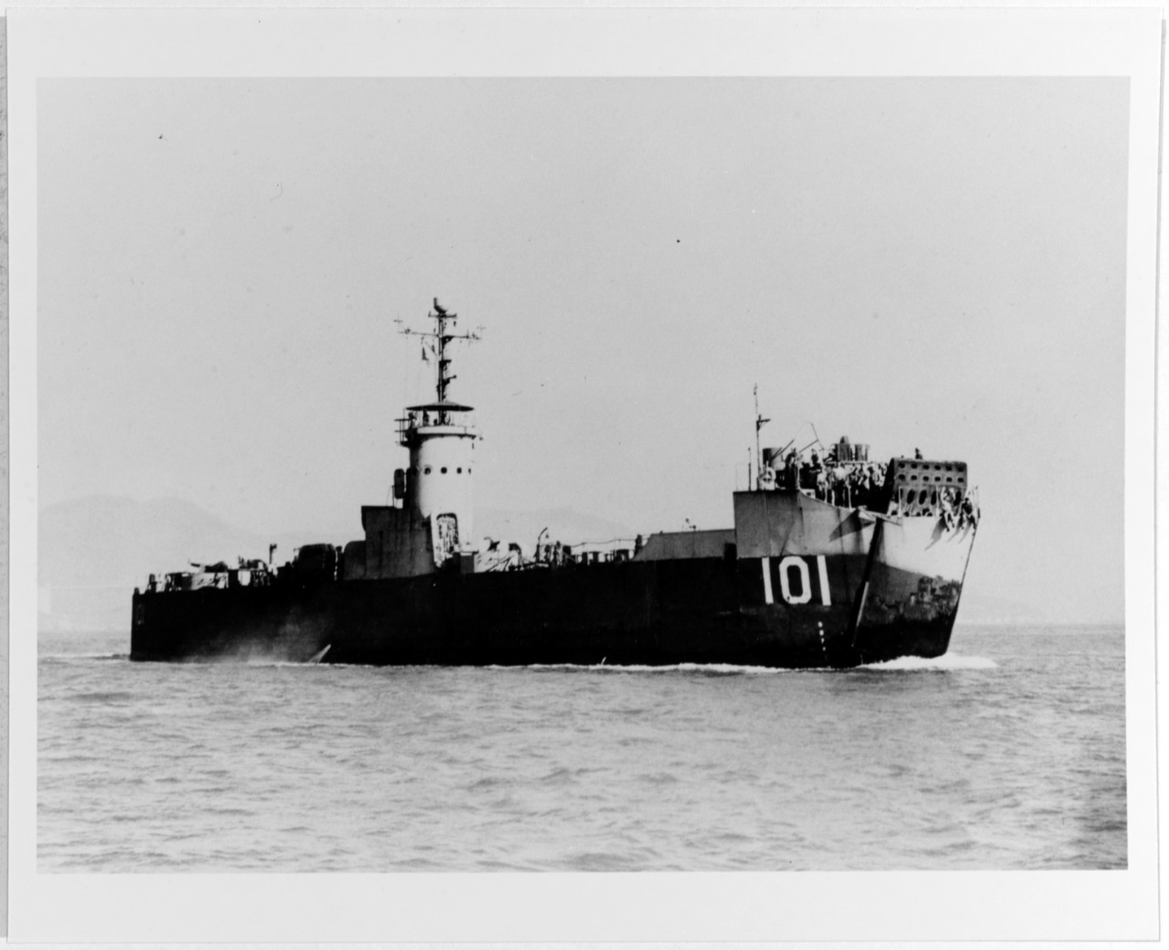 USS LSM-101