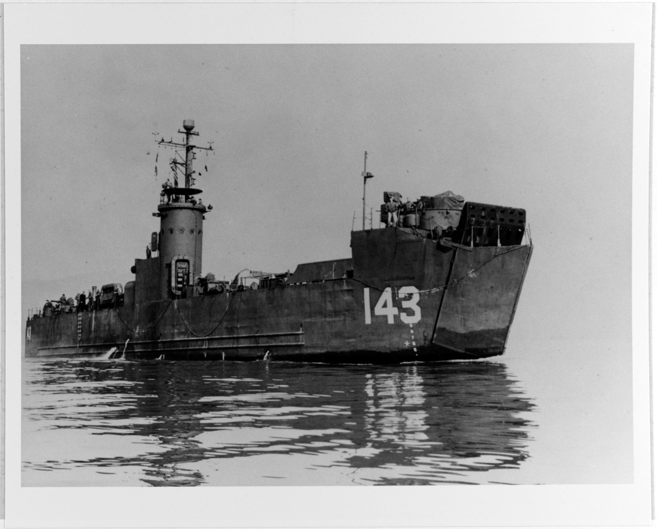 USS LSM-143