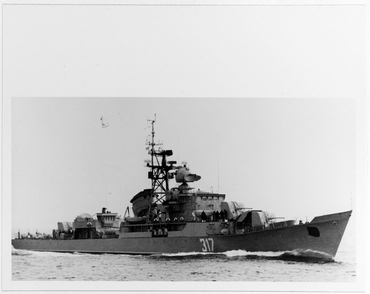 "RIGA" class ocean escort