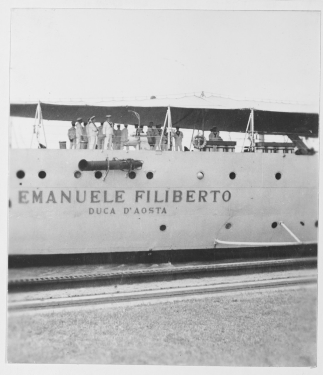 EMANUELE FILIBERTO DUCA D'AOSTA (Italian Light Cruiser, 1934)