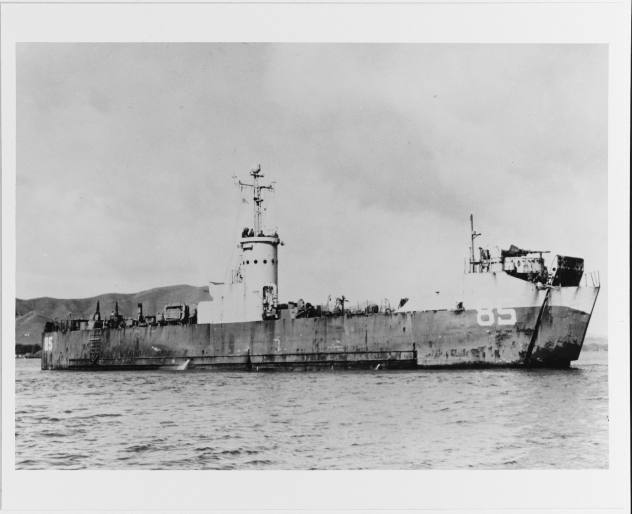 USS LSM-85