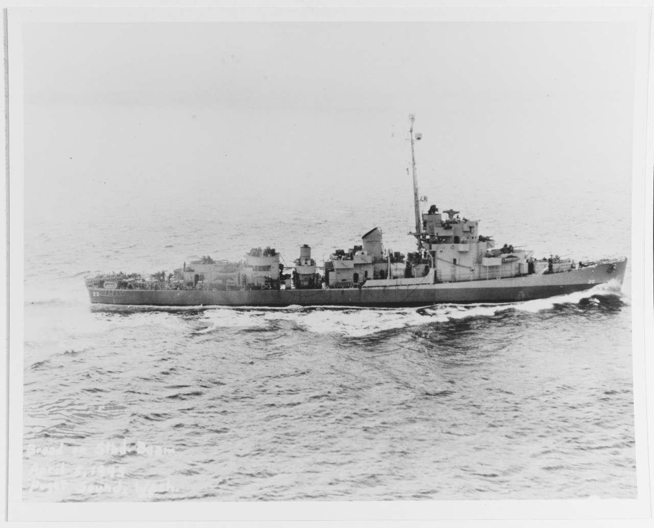 Photo #: NH 81340  USS LeHardy