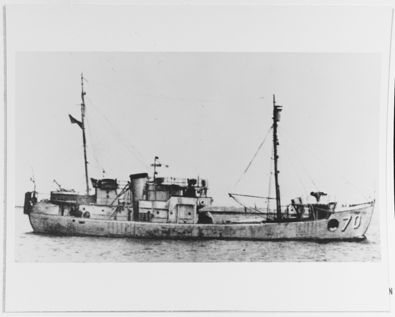 USS FLICKER (AM-70)