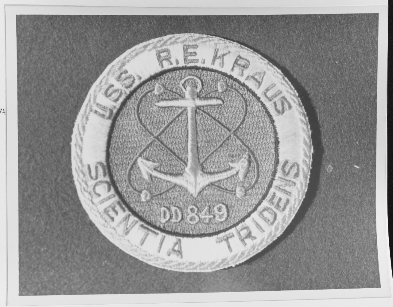 Insignia: USS RICHARD E. KRAUS (DD-849)