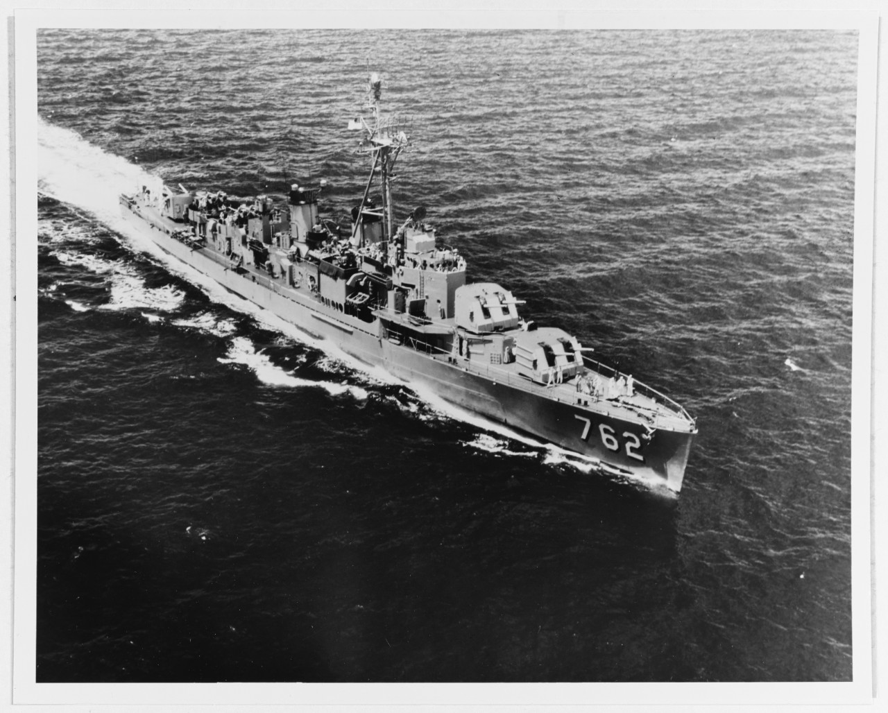 USS HENLEY (DD-762)