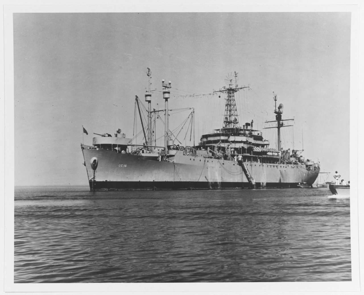 USS POCONO (AGC-16)