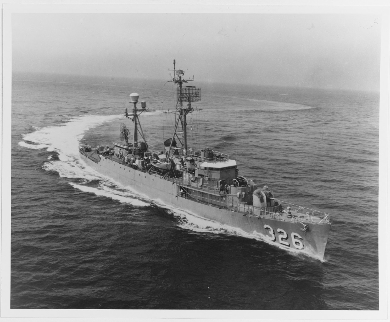 USS THOMAS J. GARY (DER-326)