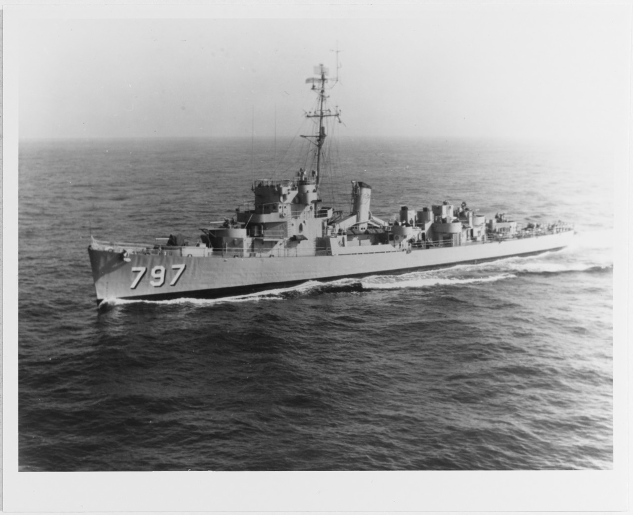 USS WEEDEN (DE-797)