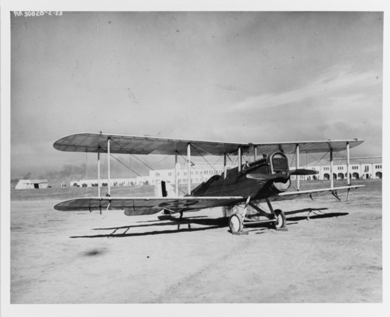DE HAVILLAND DH-4B