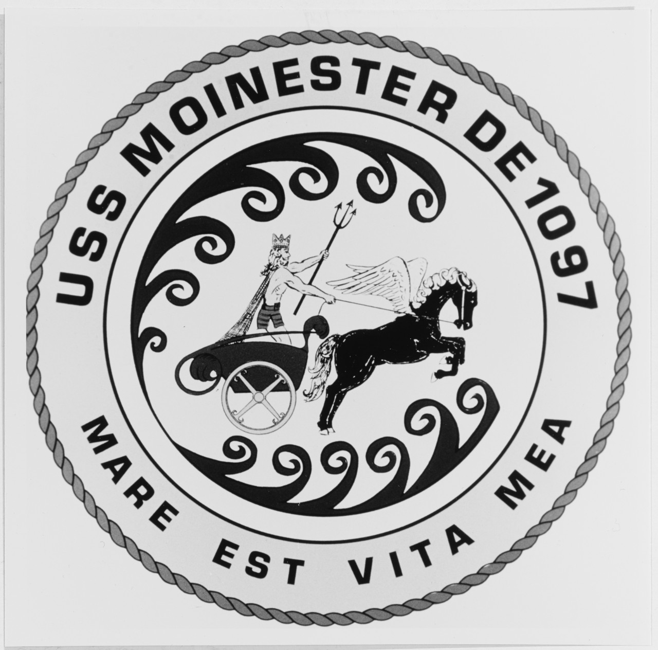 Insignia:  USS MOINESTER (DE-1097)