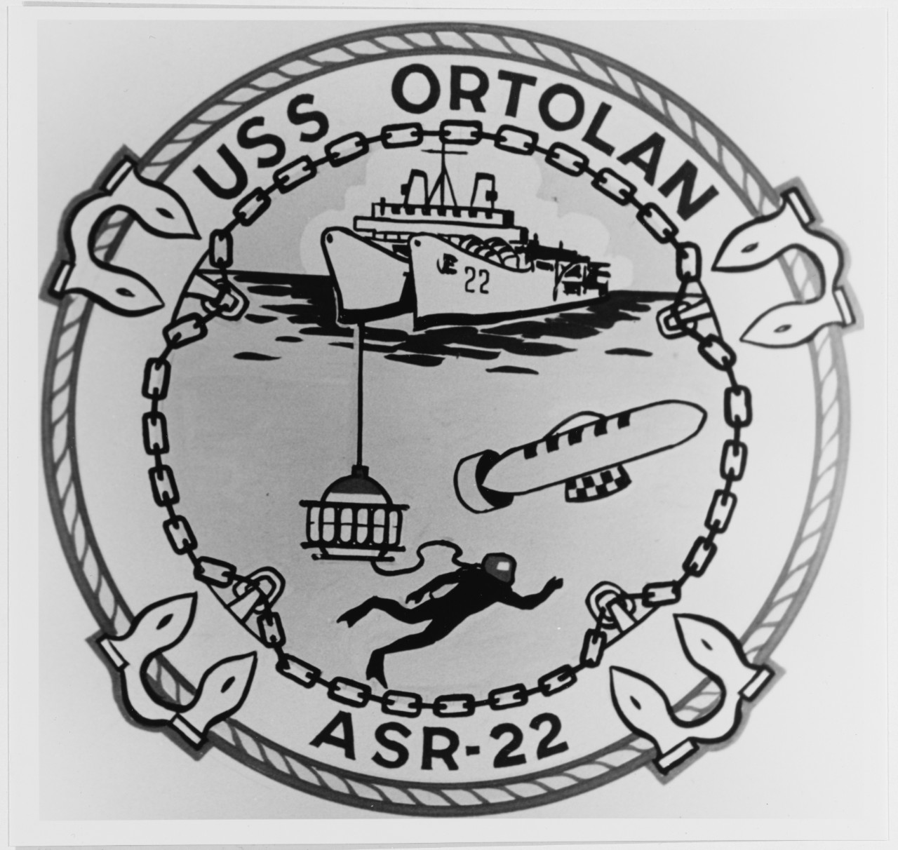 Insignia:  USS ORTOLAN (ASR-22)