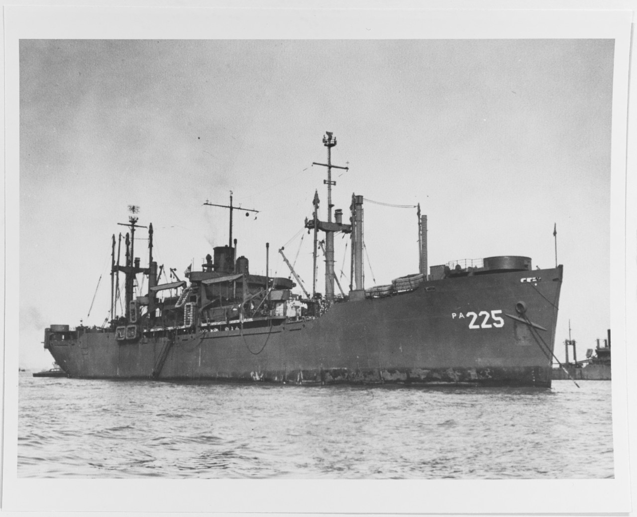 USS BINGHAM (APA-225)