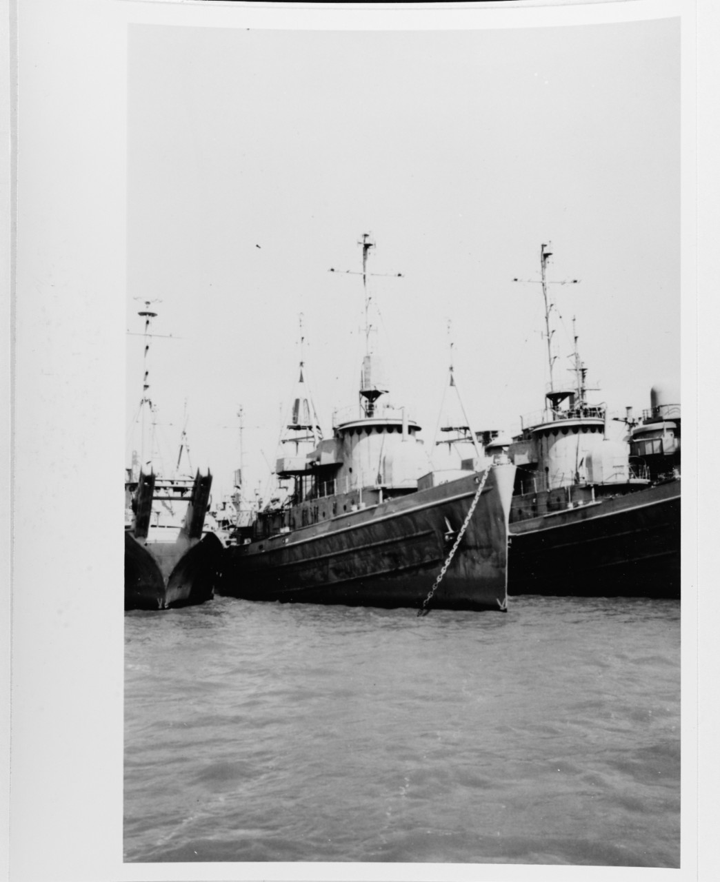 Photo #: NH 84186  USS Chimariko (ATF-154)