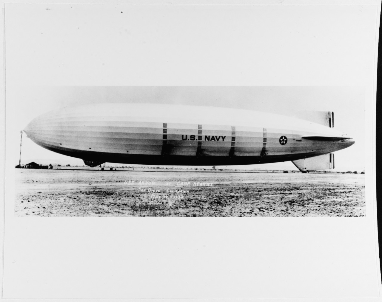 Photo #: NH 84206  USS Akron (ZRS-4)