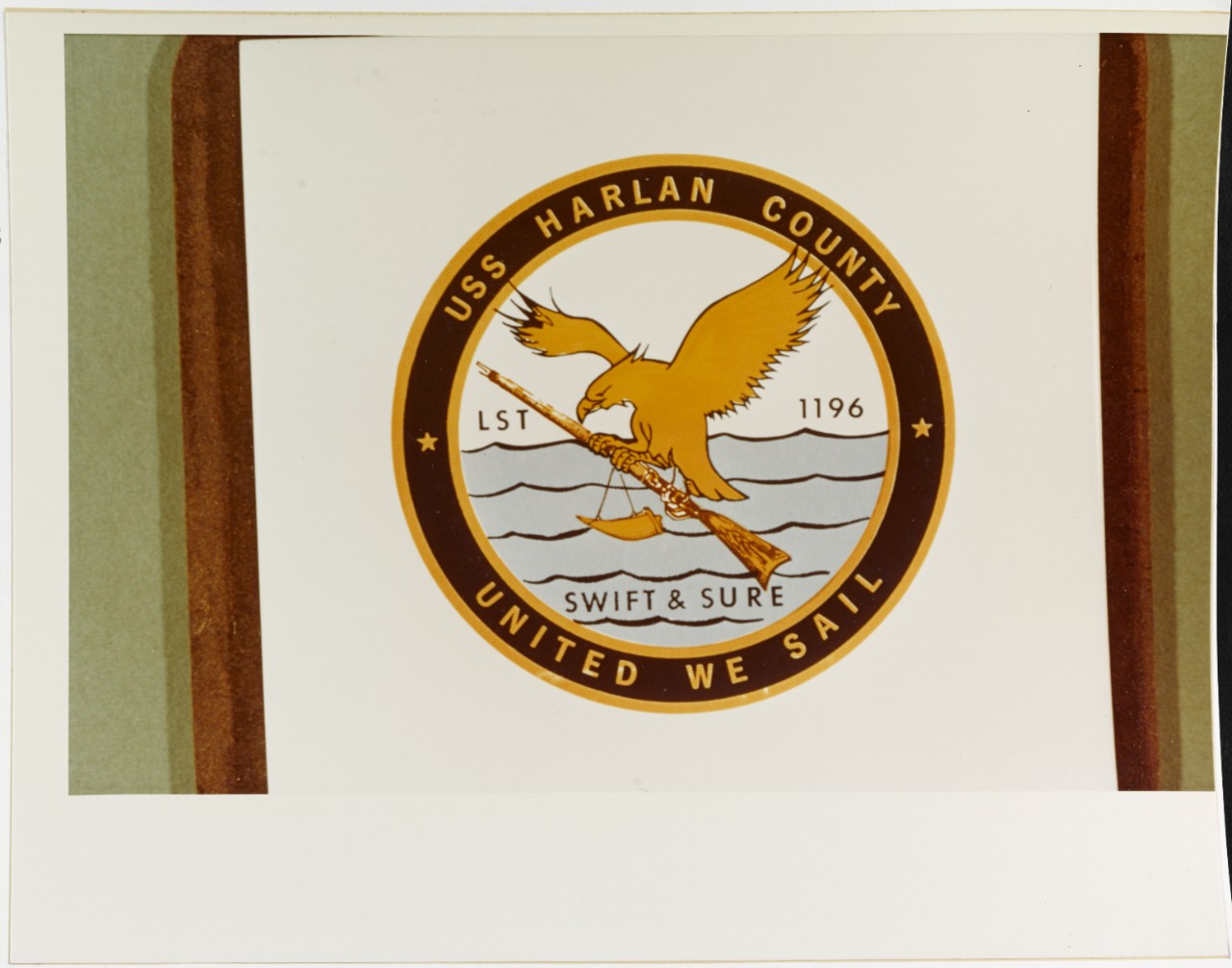 Insignia:  USS HARLAN COUNTY (LST-1196)