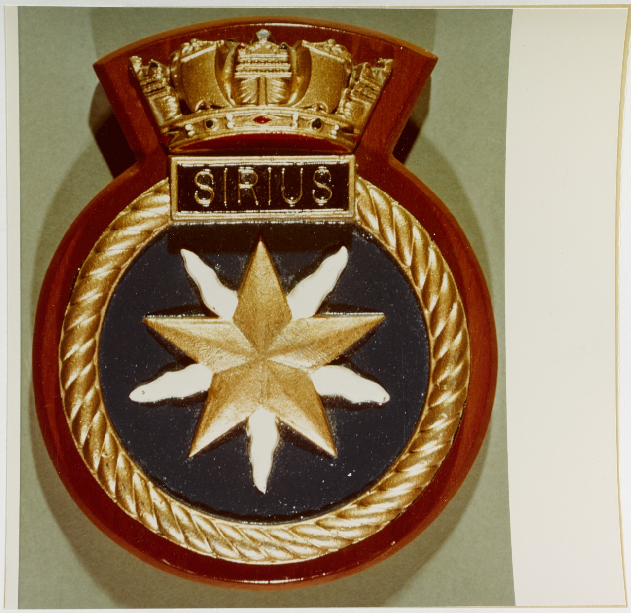 Insignia: HMS SIRIUS (british Frigate, 1964)