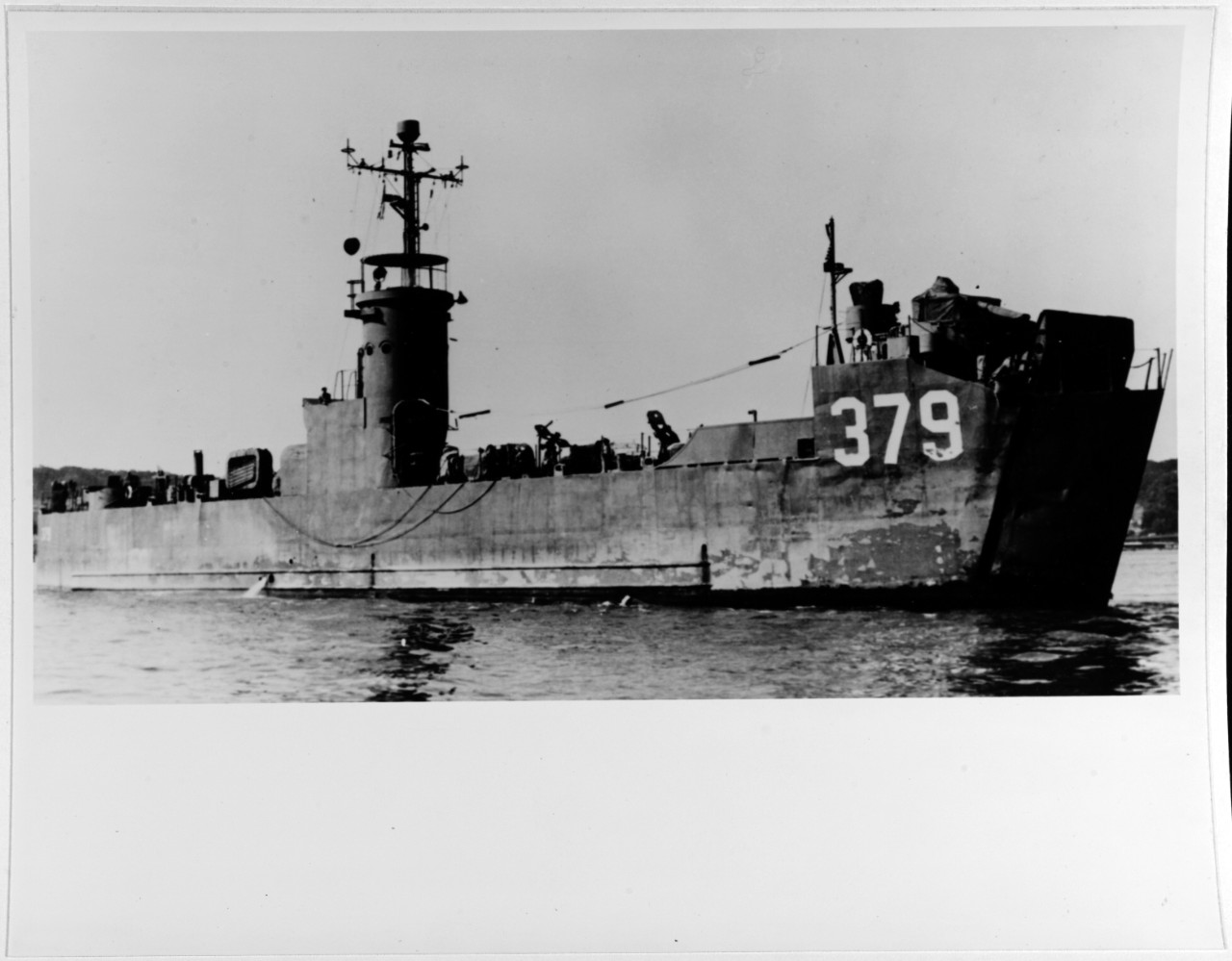 USS LSM-379