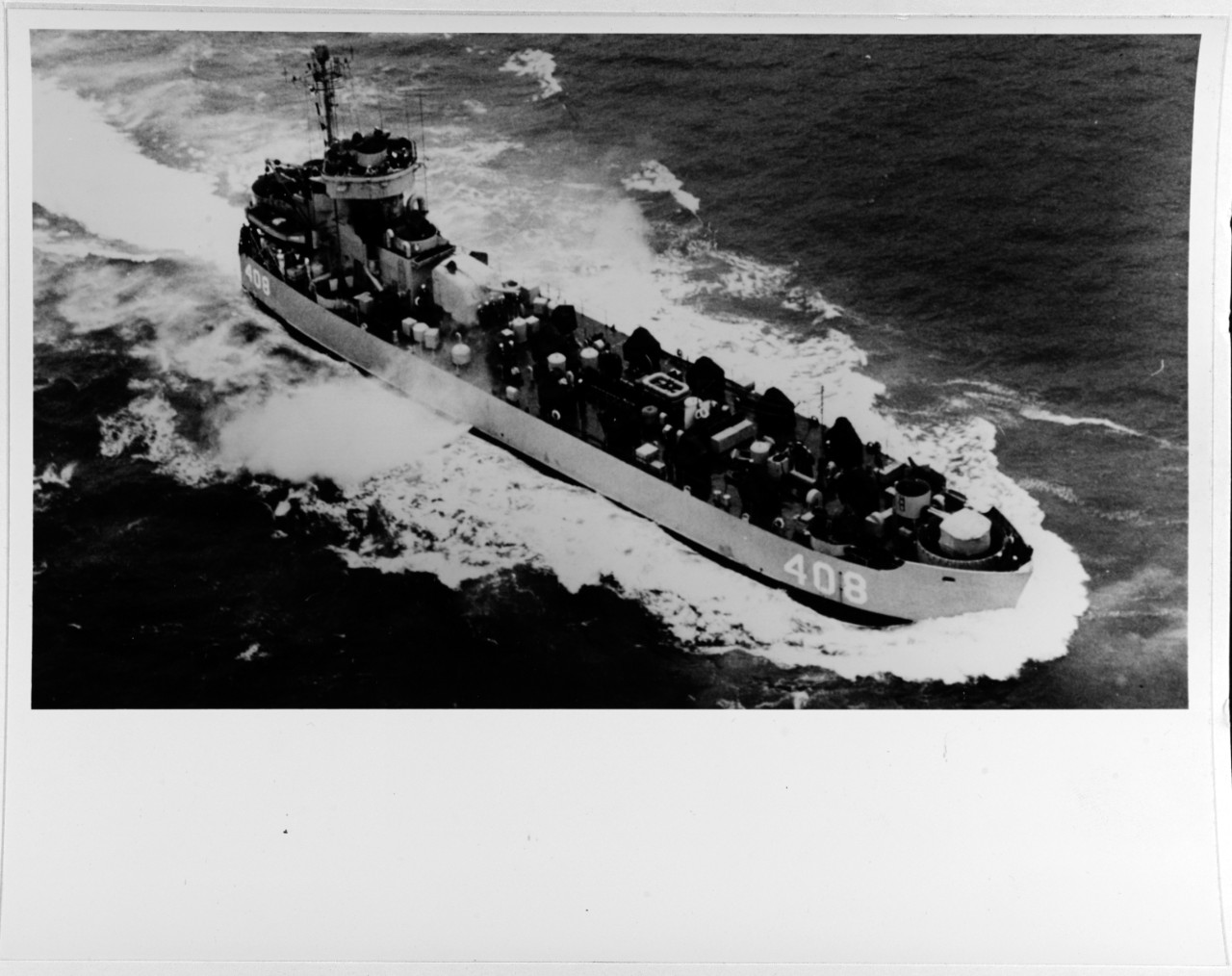 USS CHARLES RIVER (LSMR-408)