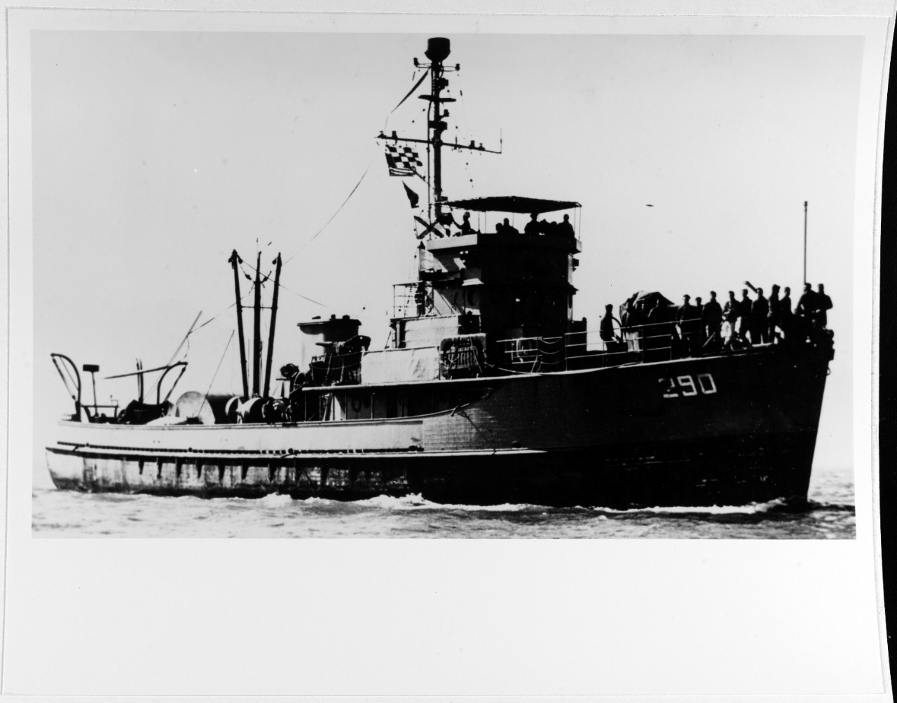 USS YMS-290 (later: NIGHTINGALE, AMS-50) 