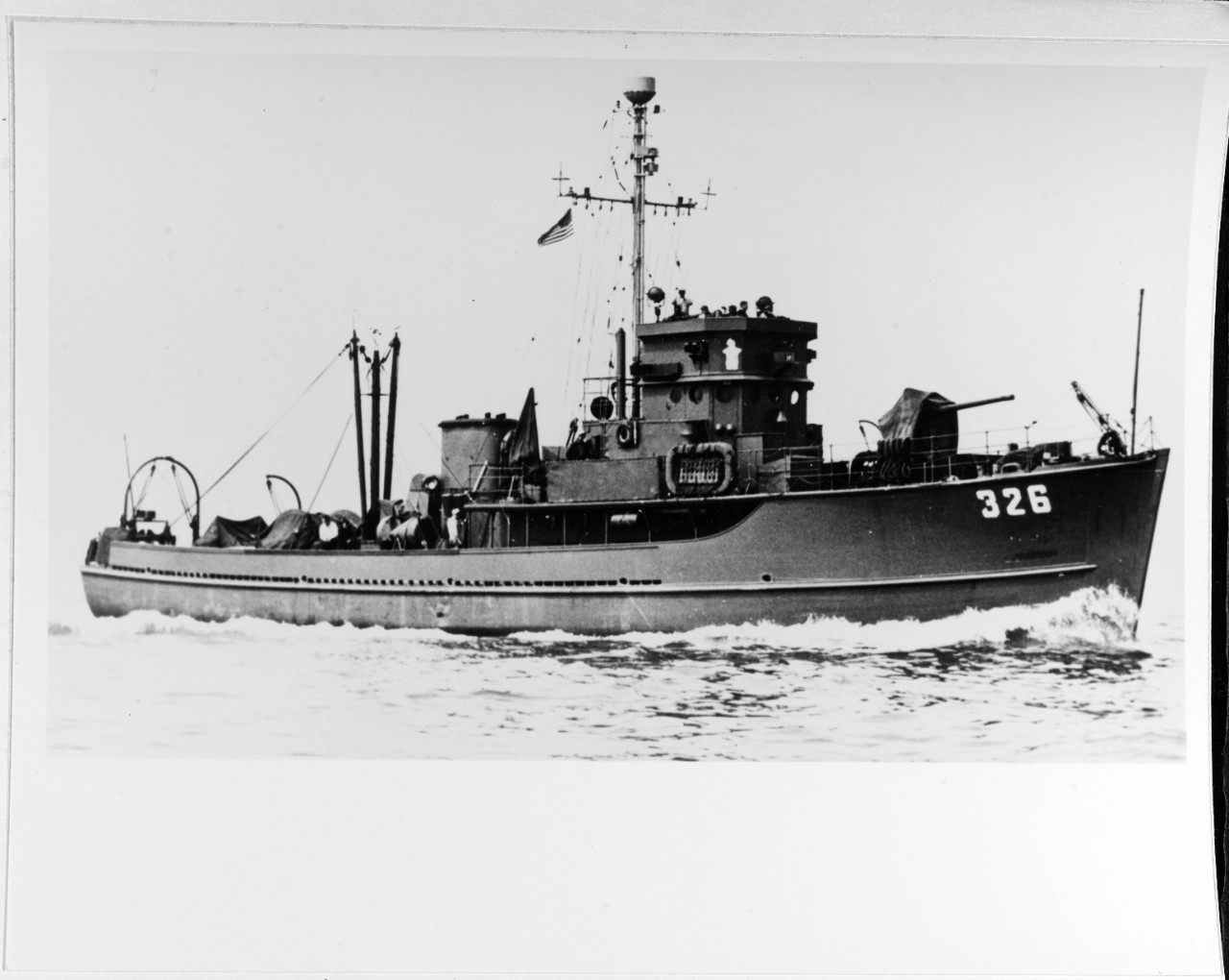 USS YMS-326
