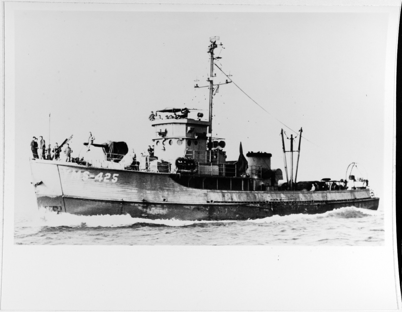 USS YMS-425 (later: SISKIN, AMS-58)