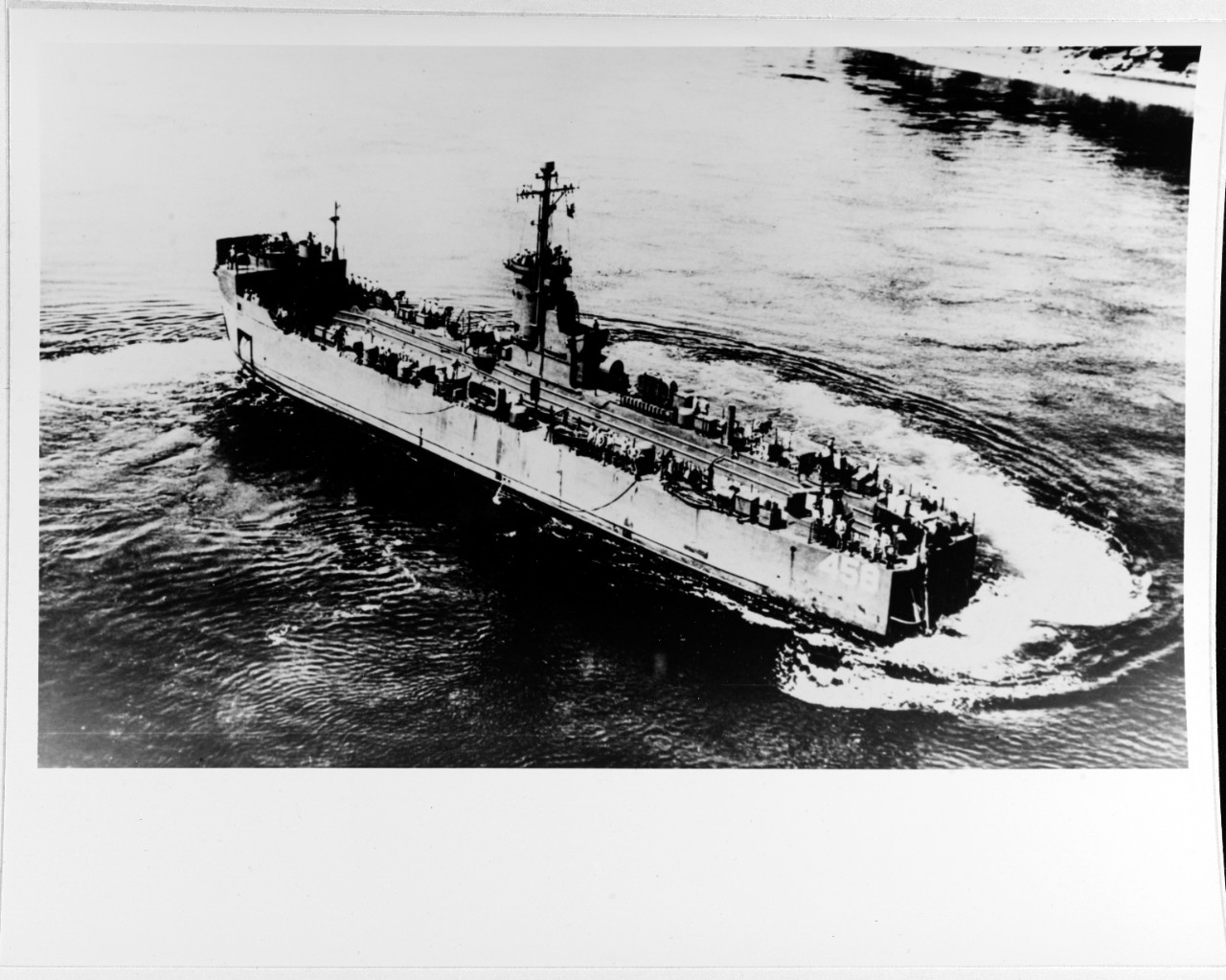 USS LSM-458
