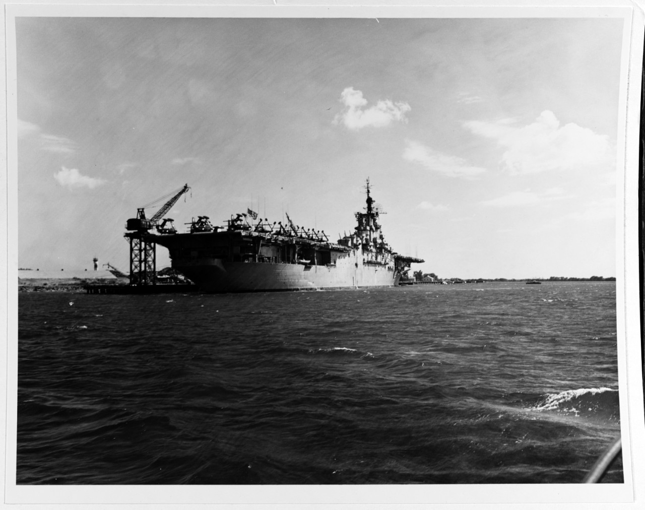 USS ANTIETAM (CV-36)