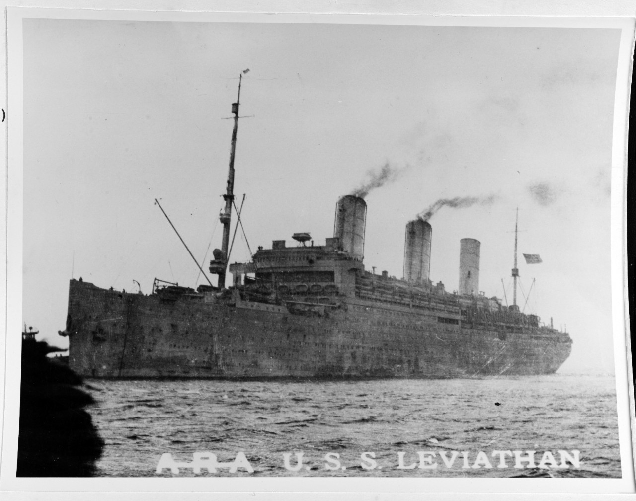 Photo #: NH 85459  USS Leviathan