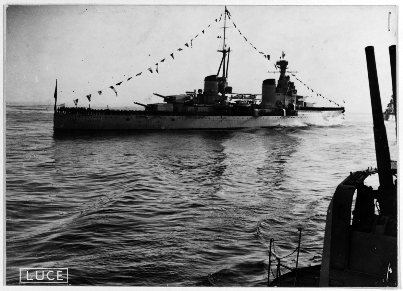 BOLZANO (Italian heavy cruiser, 1932-1944)