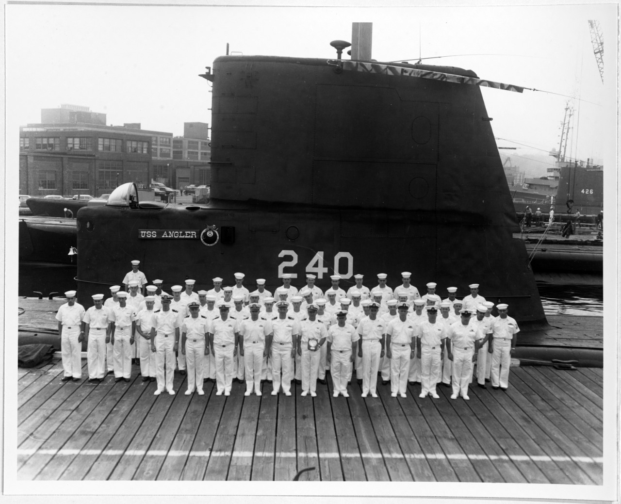 USS ANGLER (SS-240)