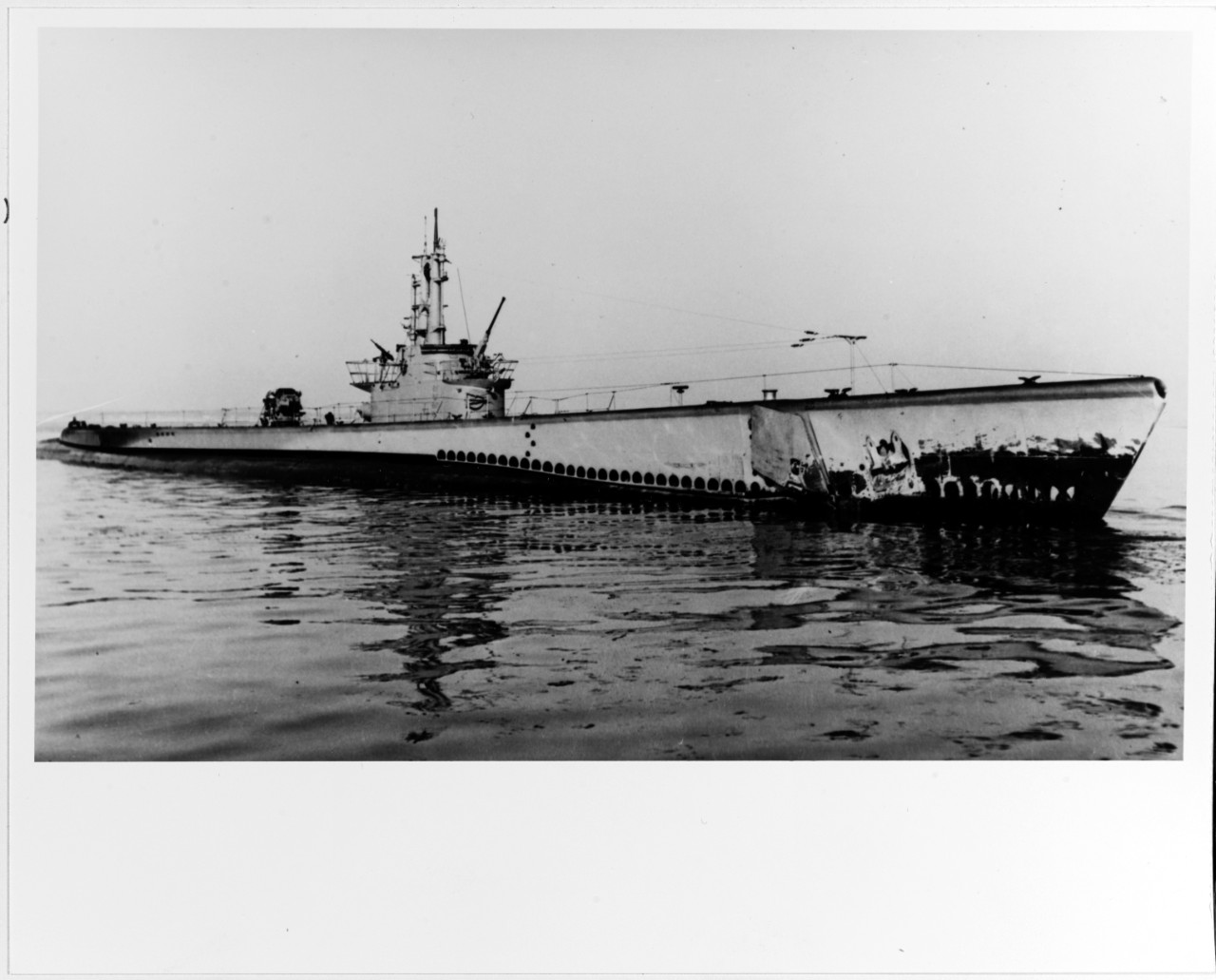 USS LOGGERHEAD (SS-374)