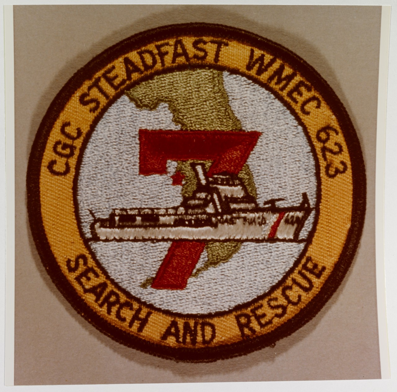 NH 88184-KN Insignia: U.S. Coast Guard Cutter STEADFAST (WMEC-623)