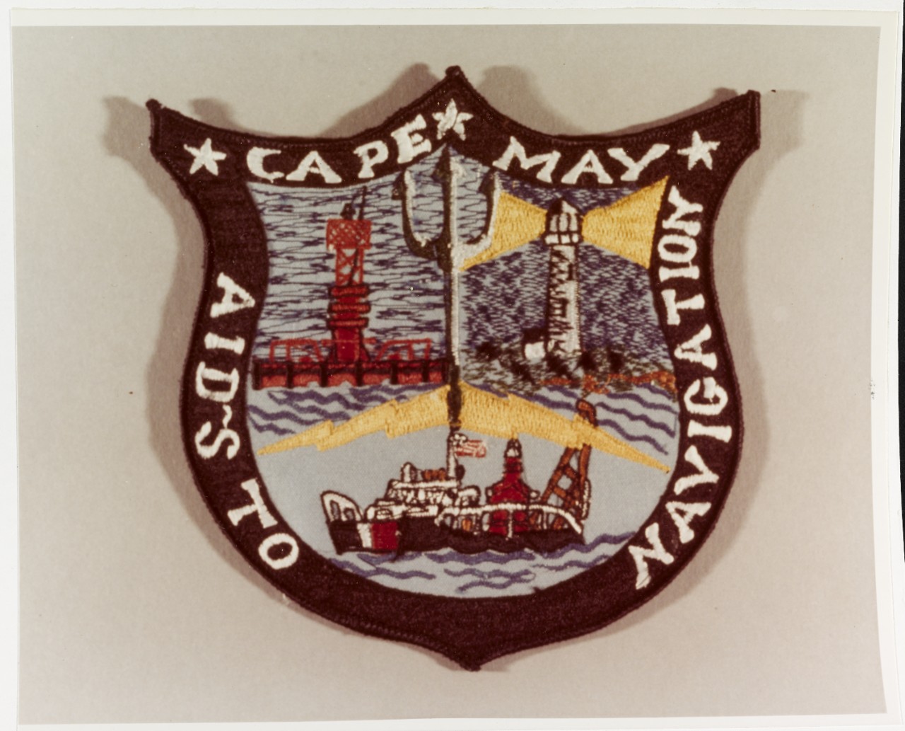Insignia:  U.S. Coast Guard Aids to Navigation Support Unit, Cape May, New Jersey