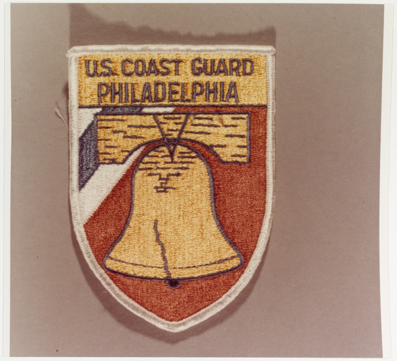 Insignia:  U.S. Coast Guard Group and Base, Philadelphia, Gloucester City, New Jersey
