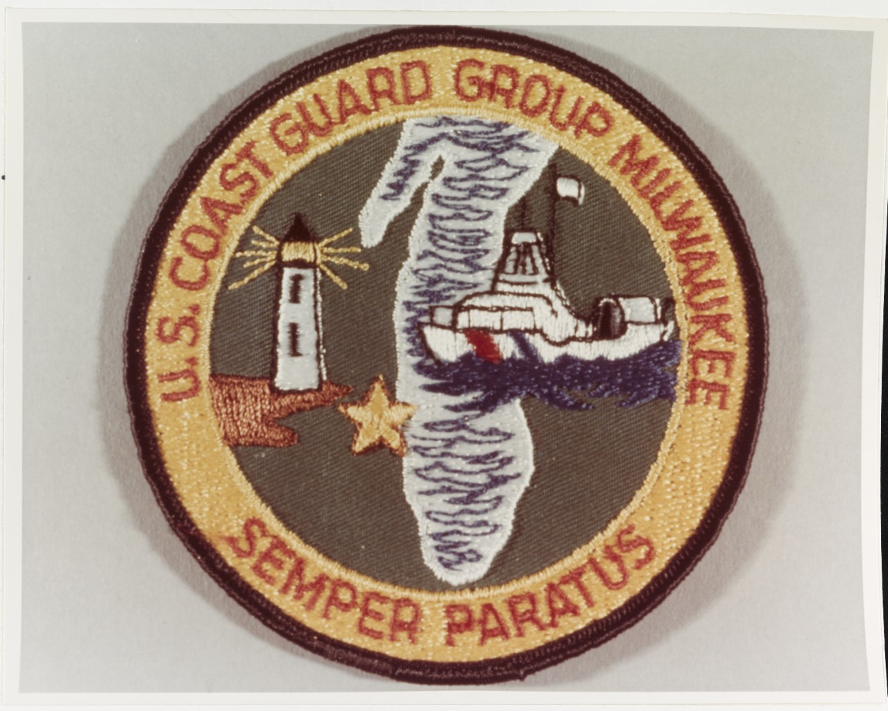 Insignia:  U.S. Coast Guard Group, Milwaukee, Wisconsin