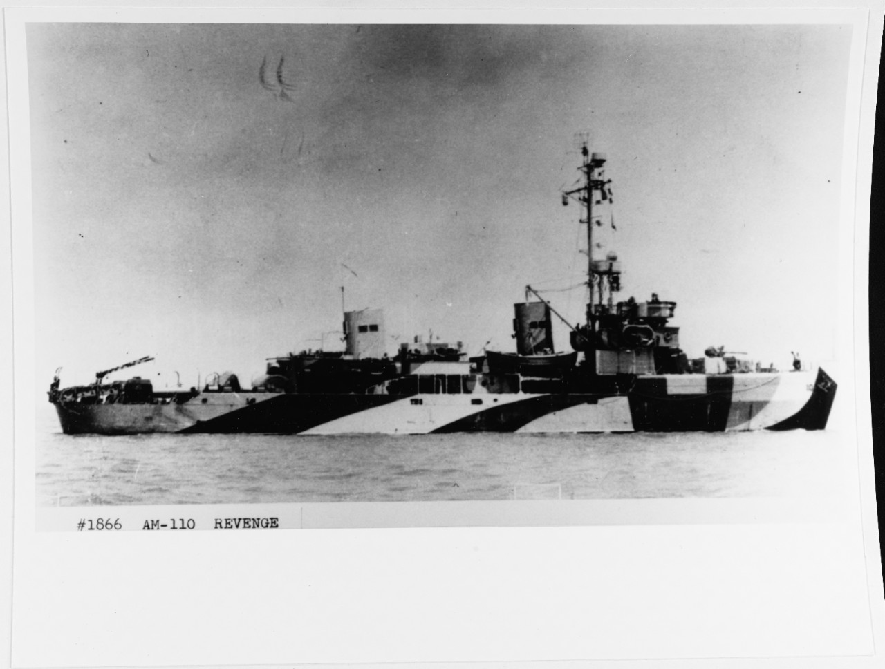 USS REVENGE (AM-110)