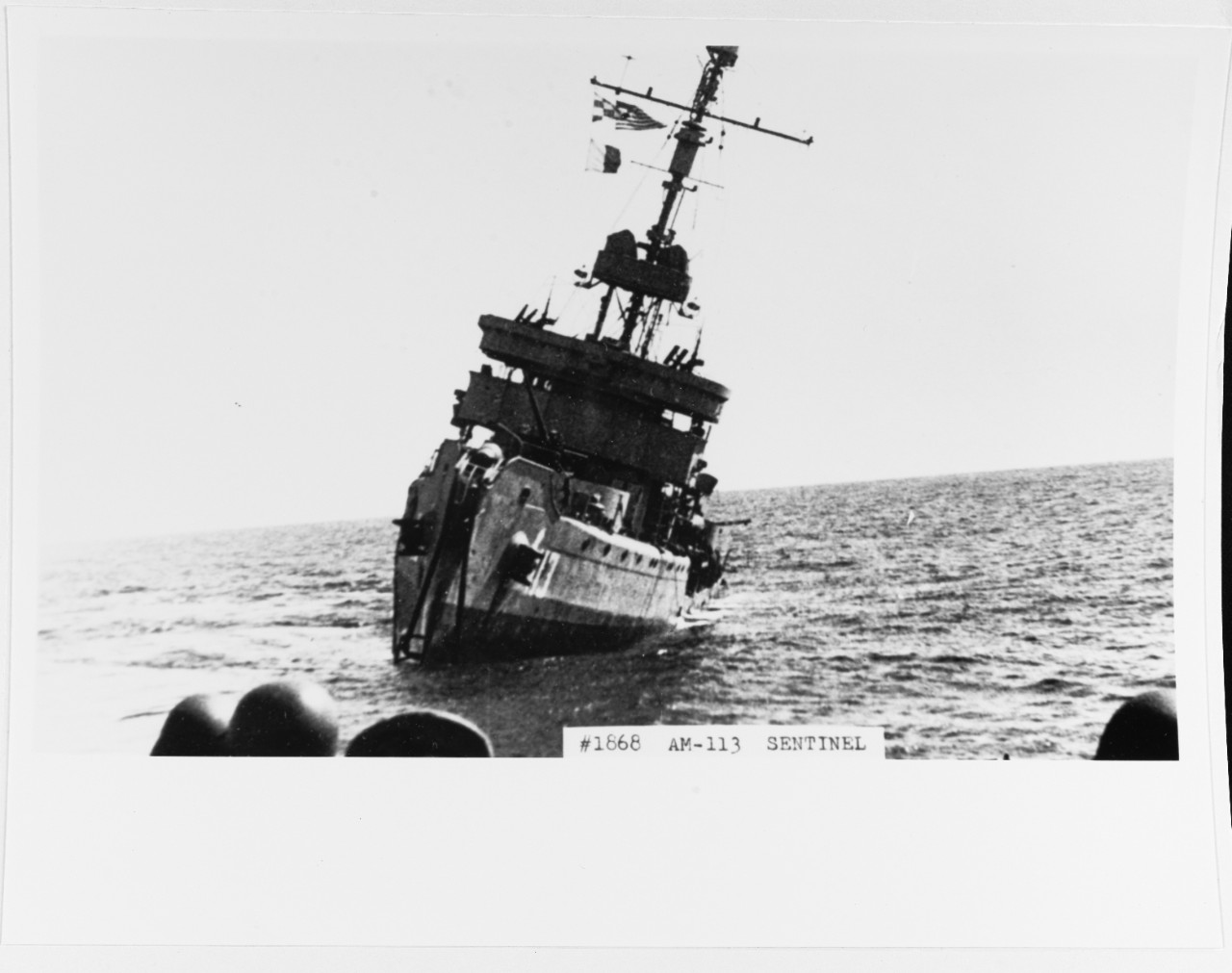 USS SENTINEL (AM-113)