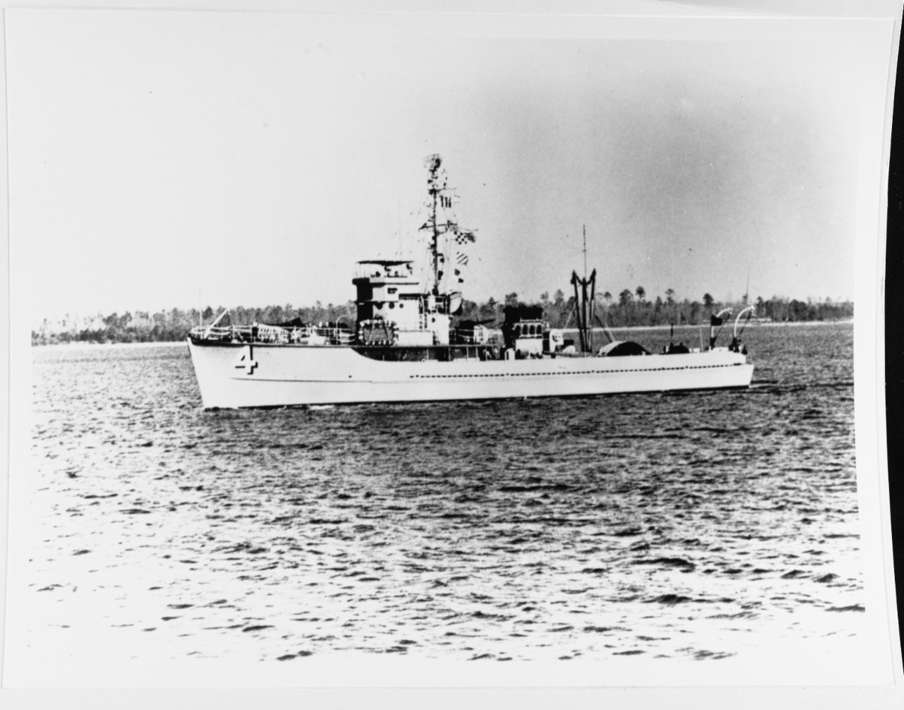 USS CARDINAL (MSCO-4) (ex: YMS-179)