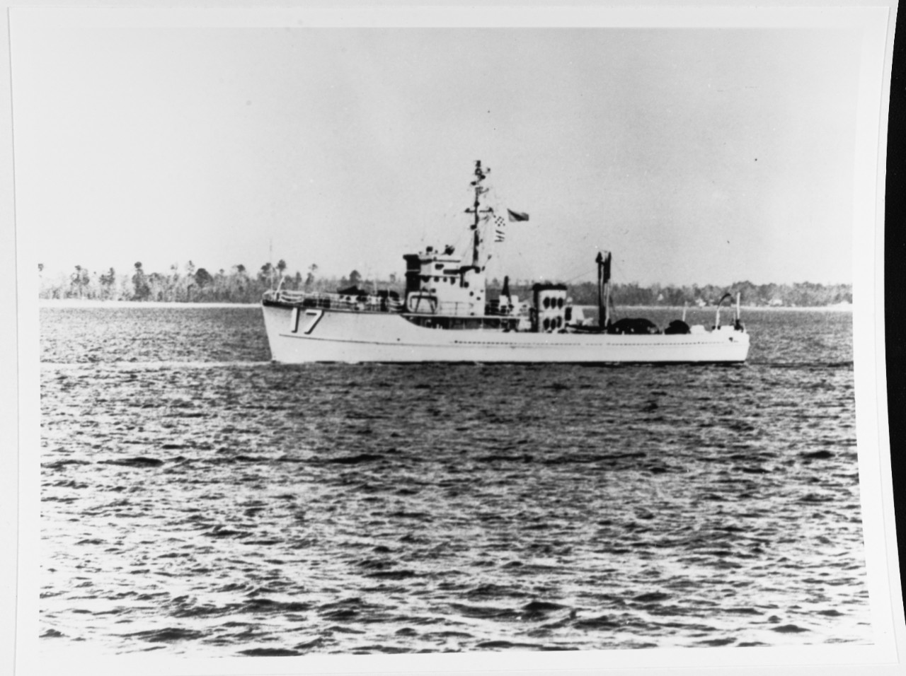 USS HAWK (MSCO-17) (ex: YMS-362)