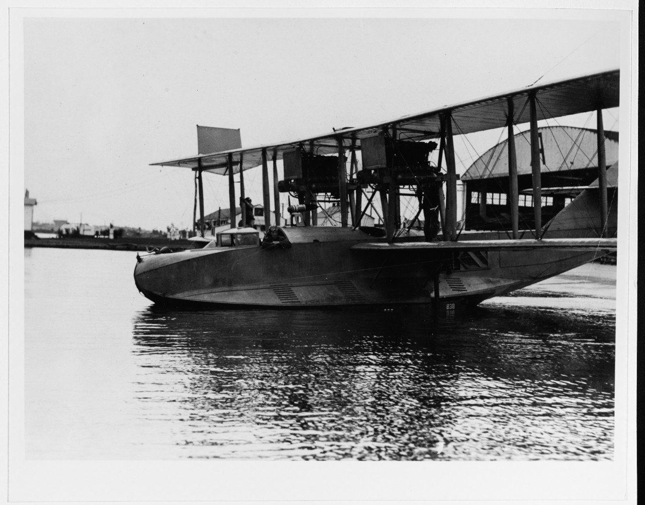 Curtiss H-16