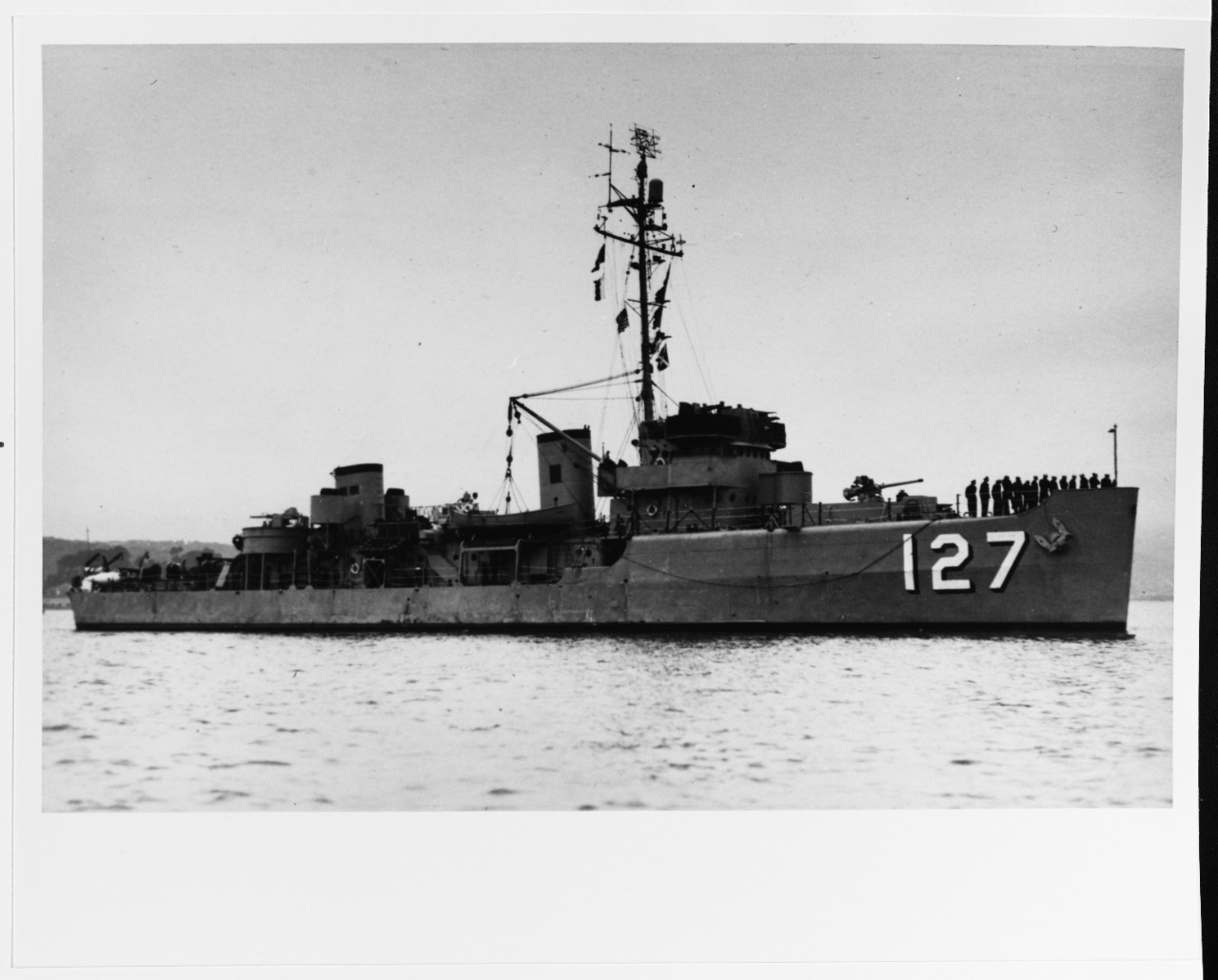 USS TUMULT (AM-127)