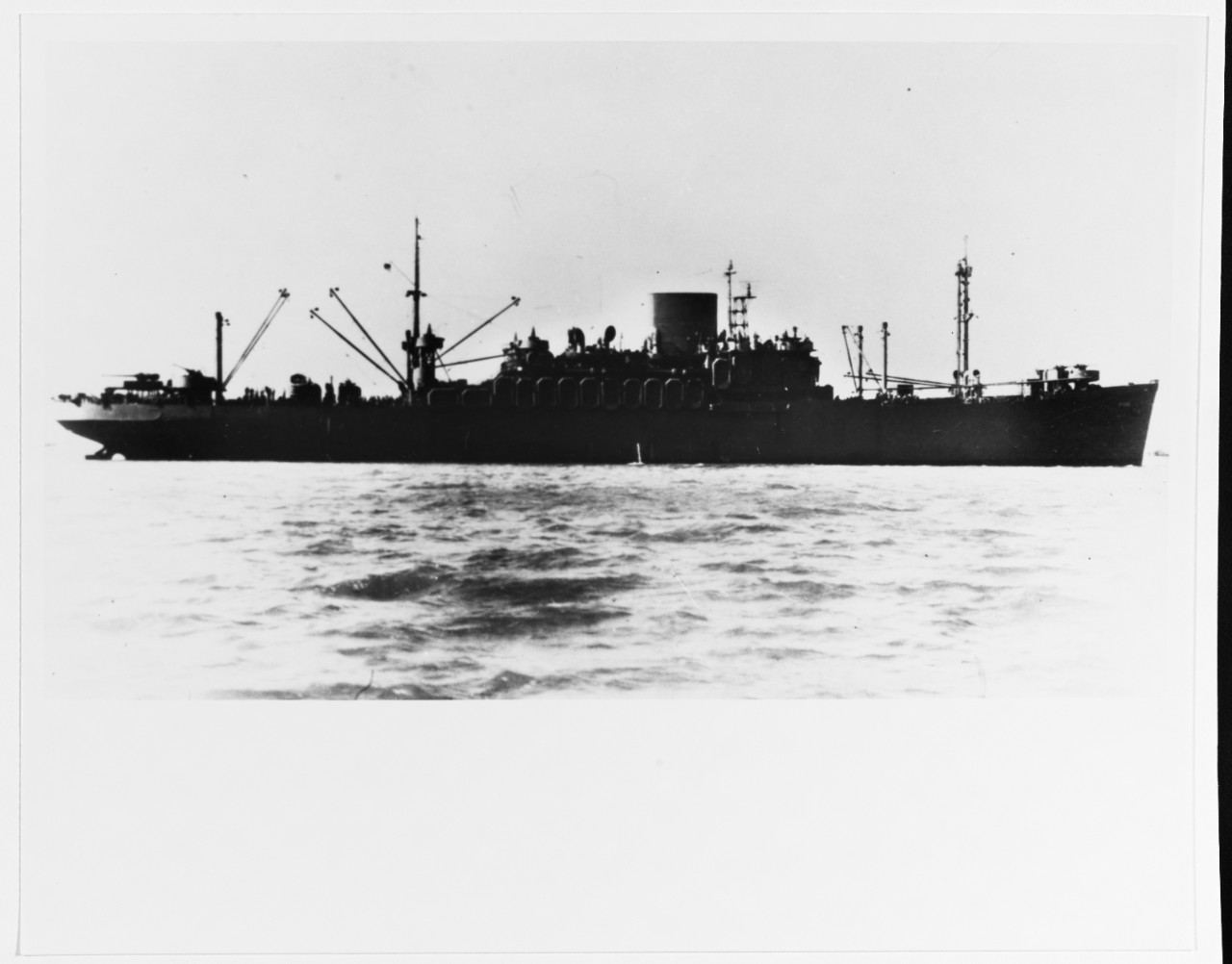 USS GEORGE F. ELLIOT (AP-105)