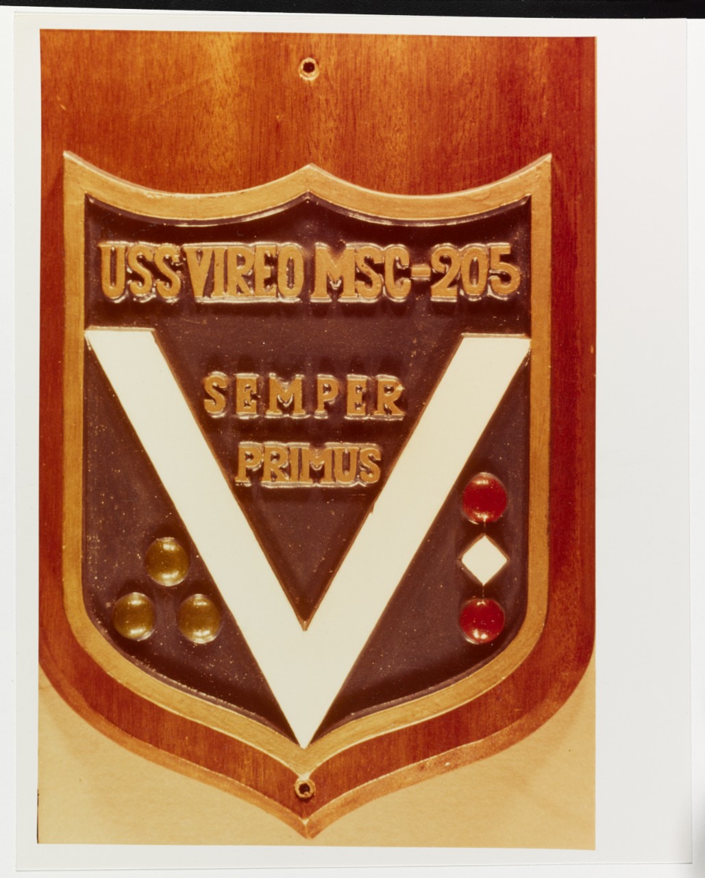 Insignia: USS VIREO (MSC-205)