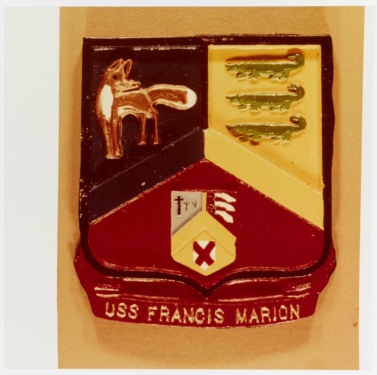 Insignia: USS FRANCIS MARION (APA-249)