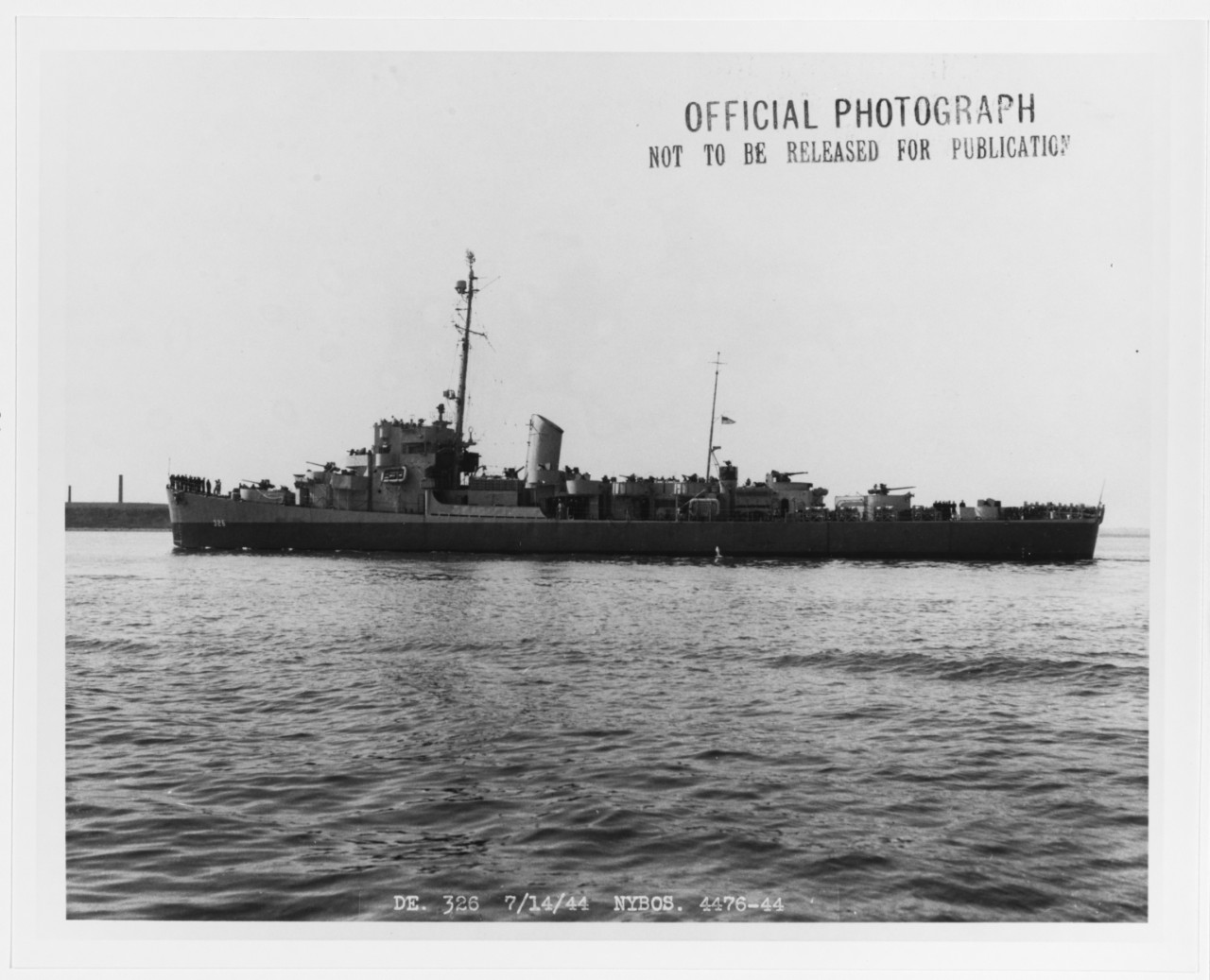 USS THOMAS J. GARY (DE-326)