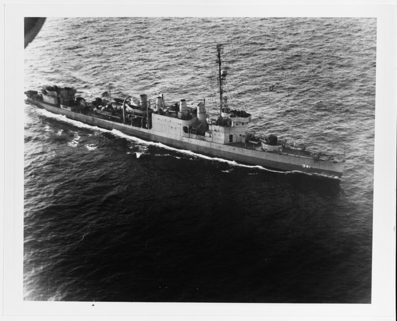 Photo #: NH 91579  USS Decatur (DD-341)
